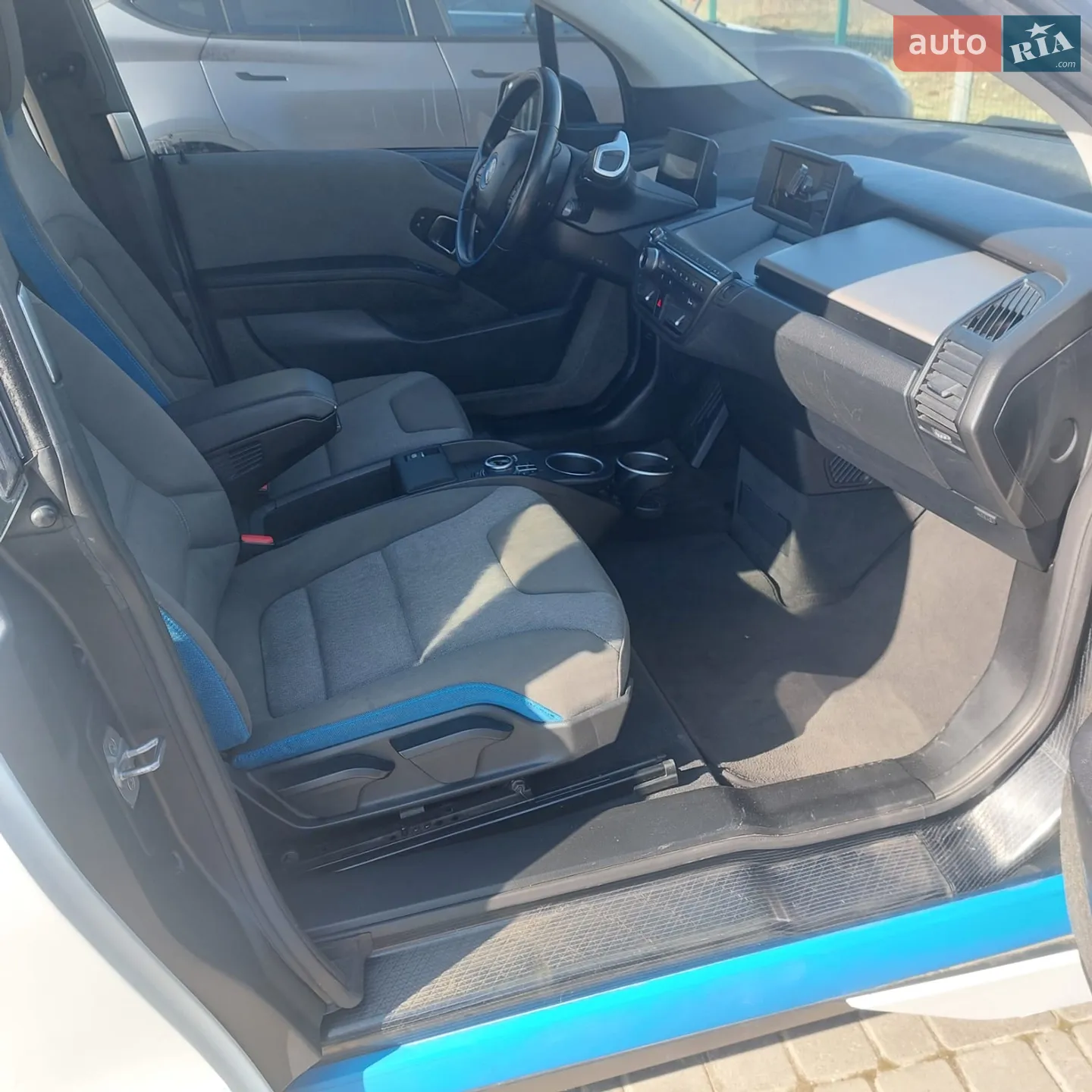 2017 BMW i3 - мініатюра 24