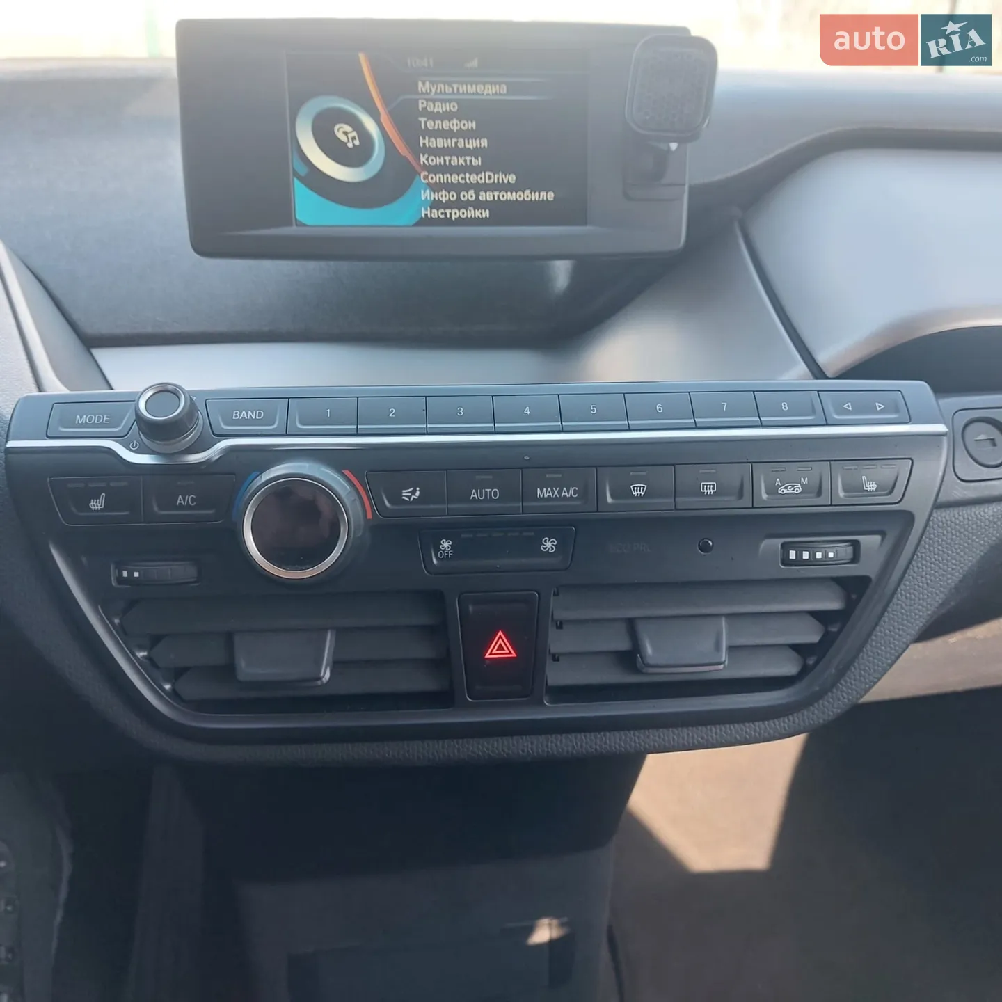 2017 BMW i3 - мініатюра 32