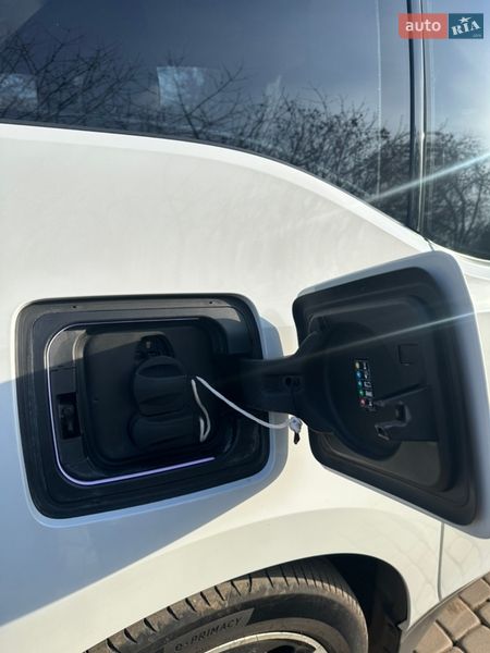 Хетчбек BMW I3 2015 в Львові фото 9 Хетчбек BMW I3 2015 в Львові