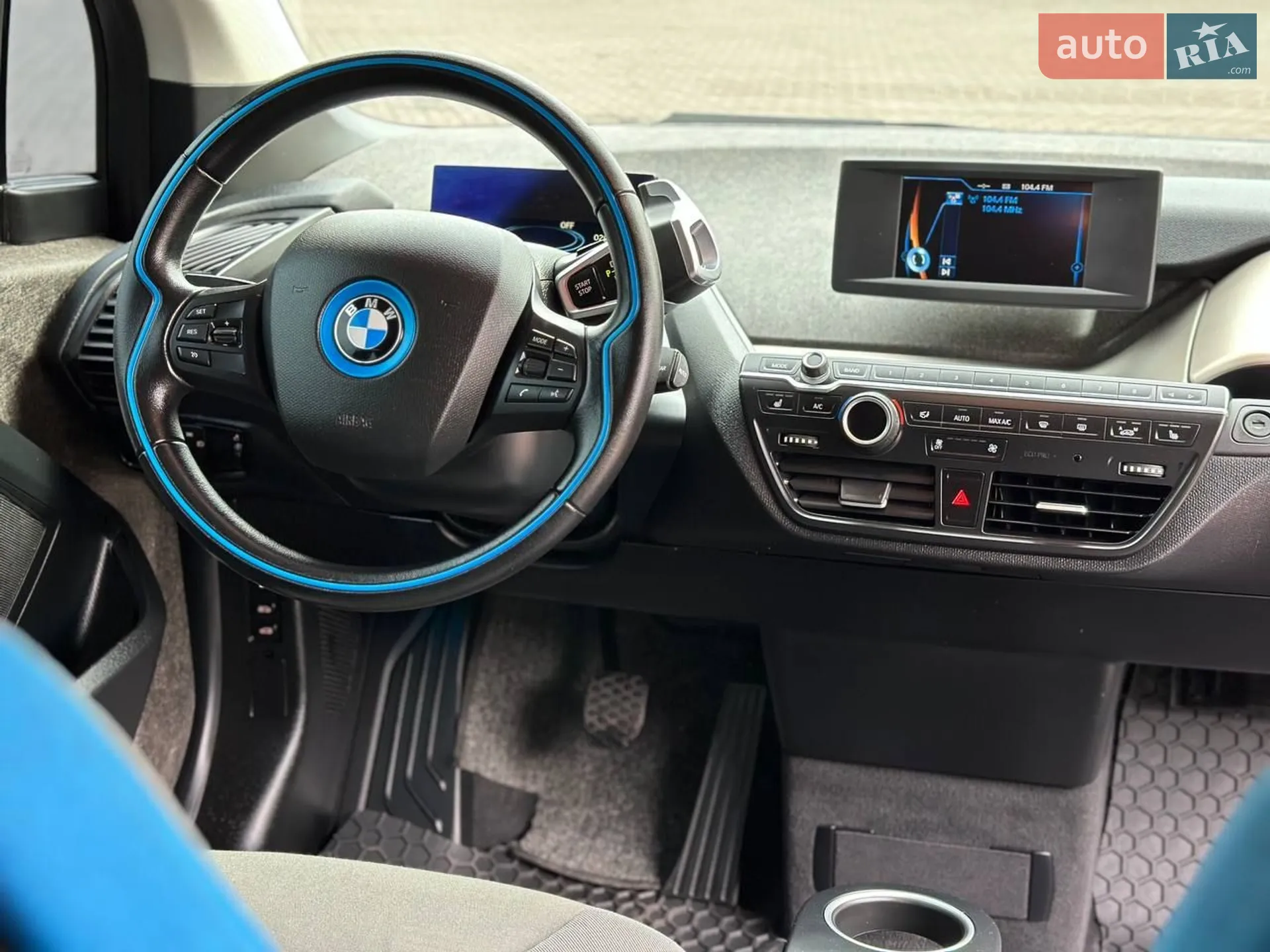 2017 BMW i3 - мініатюра 13
