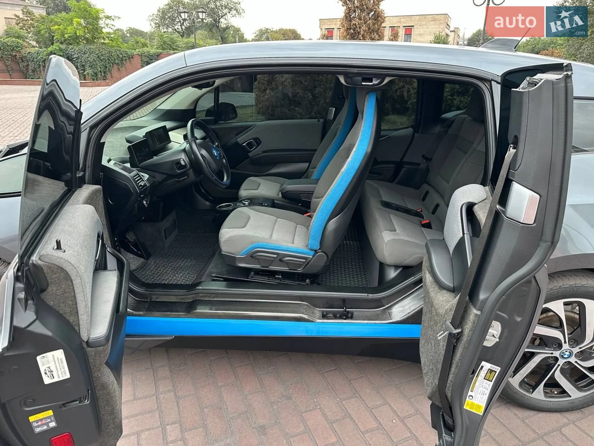 2017 BMW i3 - мініатюра 23