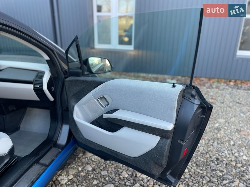Хетчбек BMW I3 2014 в Стрию