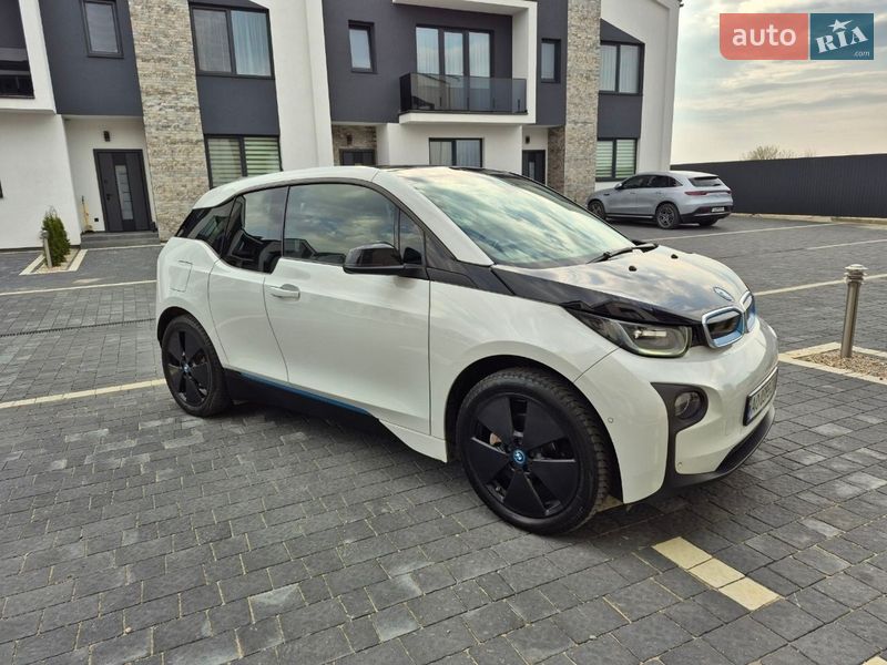 Хэтчбек BMW I3 2016 в Ужгороде