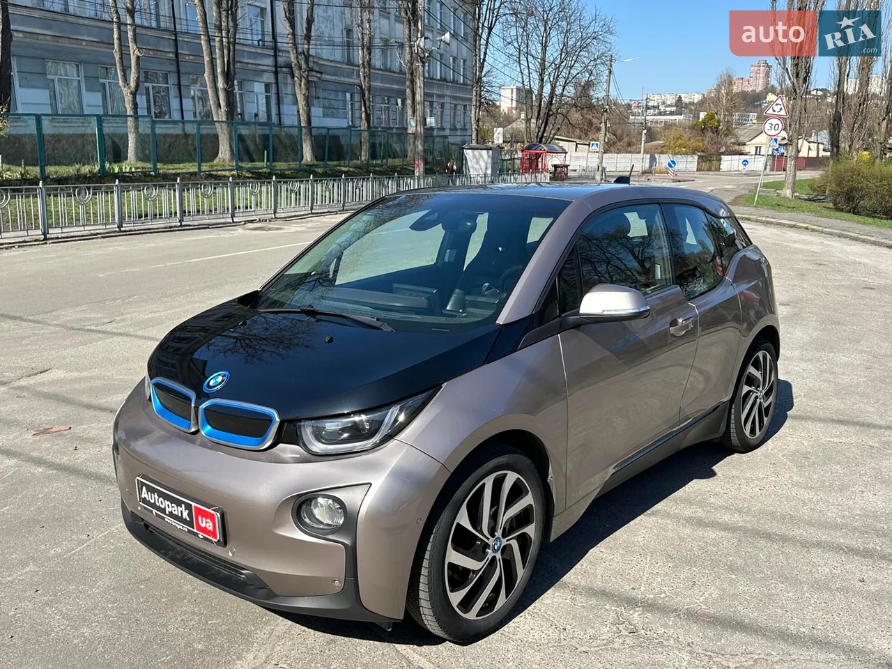 2015 BMW i3 - мініатюра 18