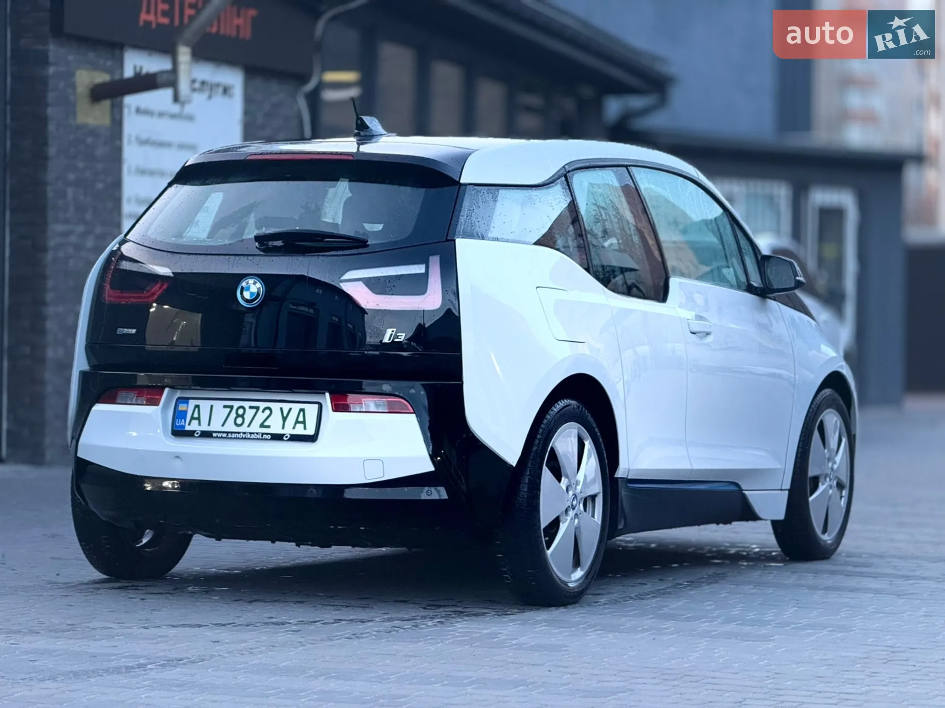 2016 BMW i3 - мініатюра 3