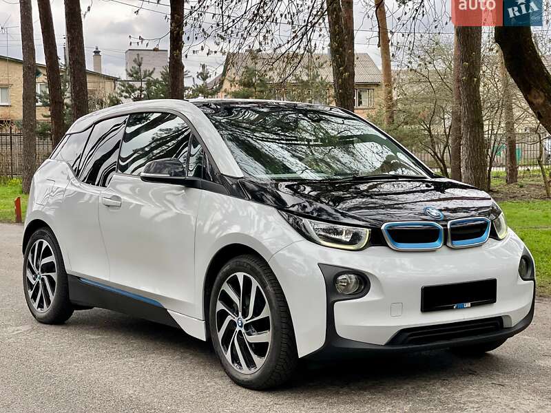 Хэтчбек BMW I3 2016 в Киеве