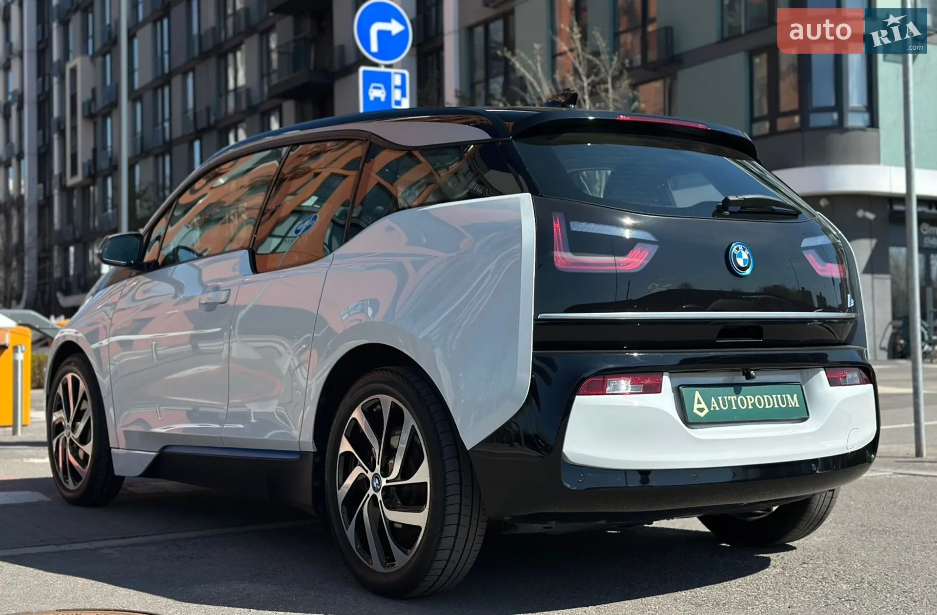 2020 BMW i3 - мініатюра 9