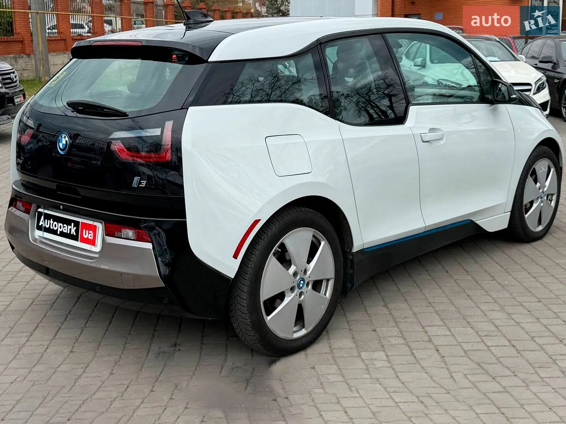 2015 BMW i3 - мініатюра 11