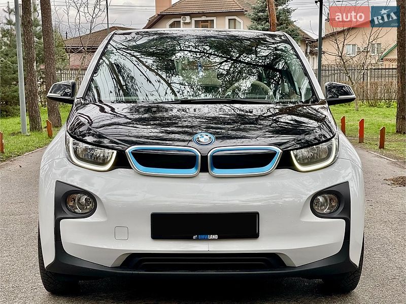 Хэтчбек BMW I3 2016 в Киеве