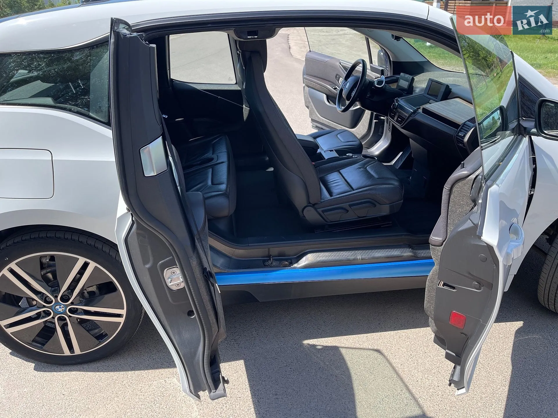 2015 BMW i3 - мініатюра 24