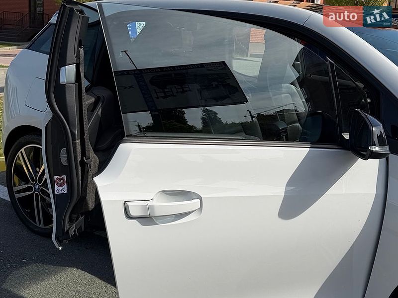 Хетчбек BMW I3 2016 в Кам'янець-Подільському