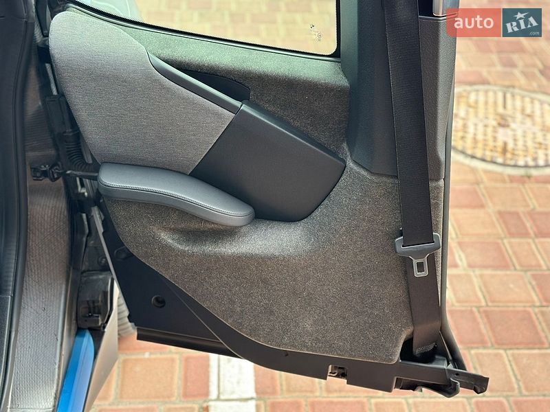 Хетчбек BMW I3 2016 в Одесі