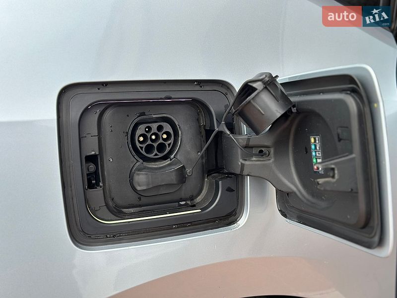 Хетчбек BMW I3 2016 в Одесі