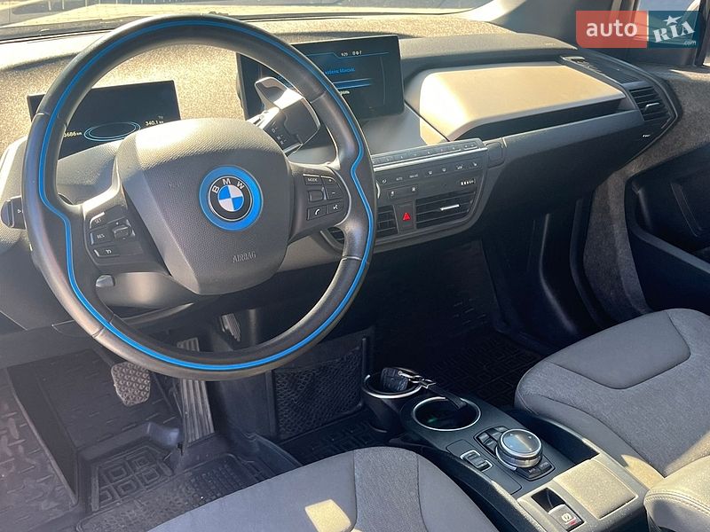 Хетчбек BMW I3 2014 в Горішніх Плавнях