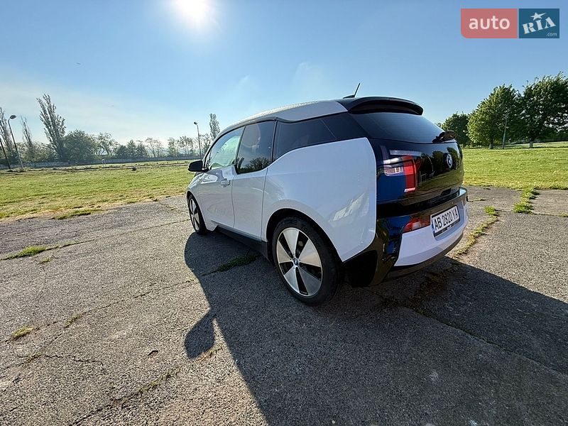 Хэтчбек BMW I3 2015 в Ладыжине