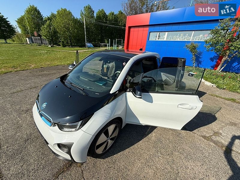 Хэтчбек BMW I3 2015 в Ладыжине