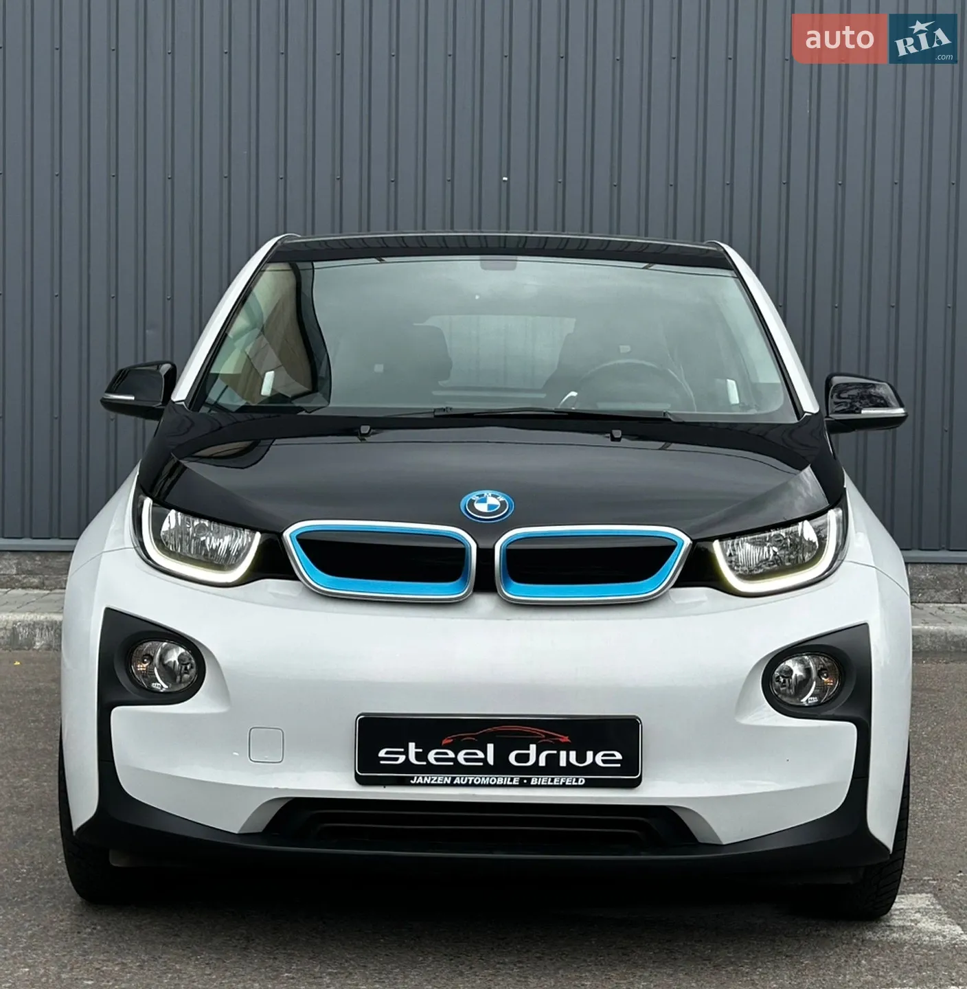 2015 BMW i3 - мініатюра 2