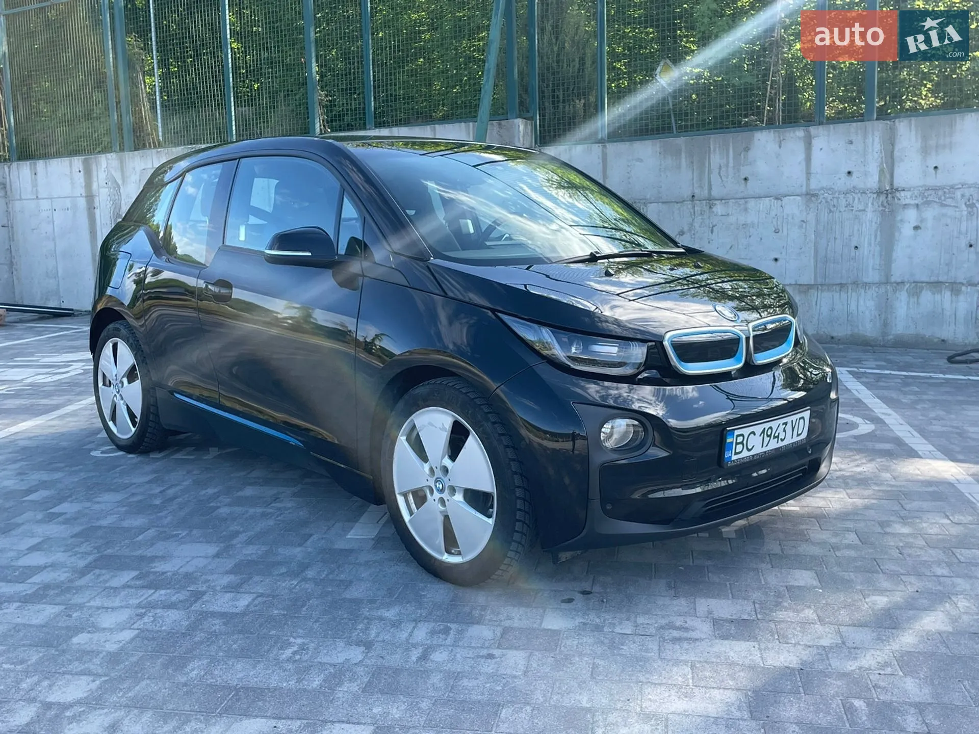 2017 BMW i3 - мініатюра 13