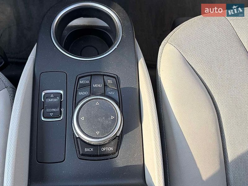 Хетчбек BMW I3 2014 в Харкові