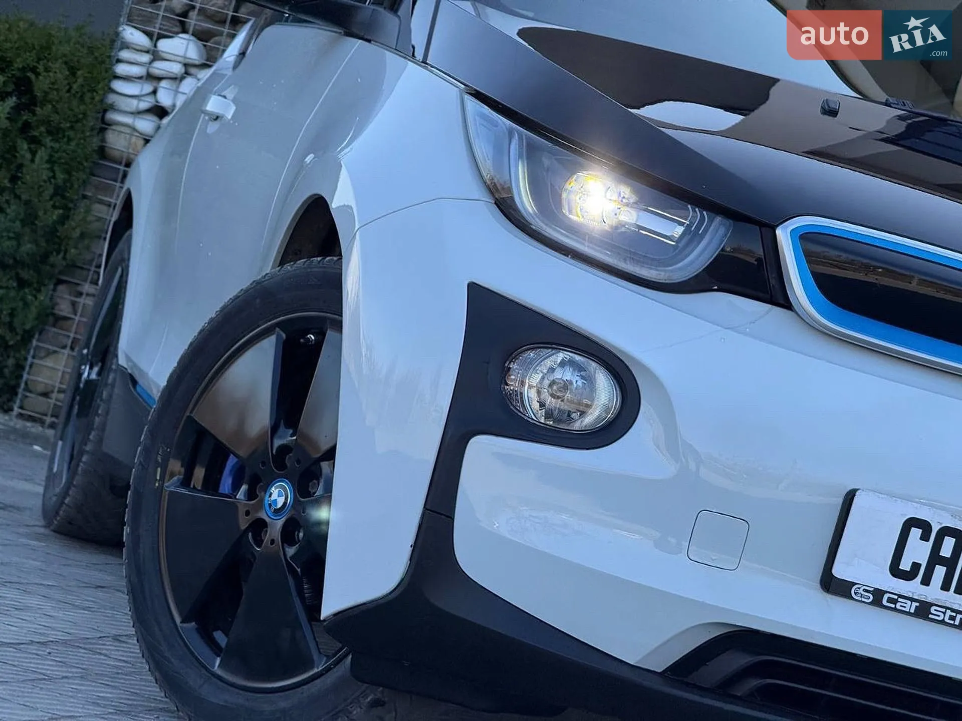 2015 BMW i3 - мініатюра 14