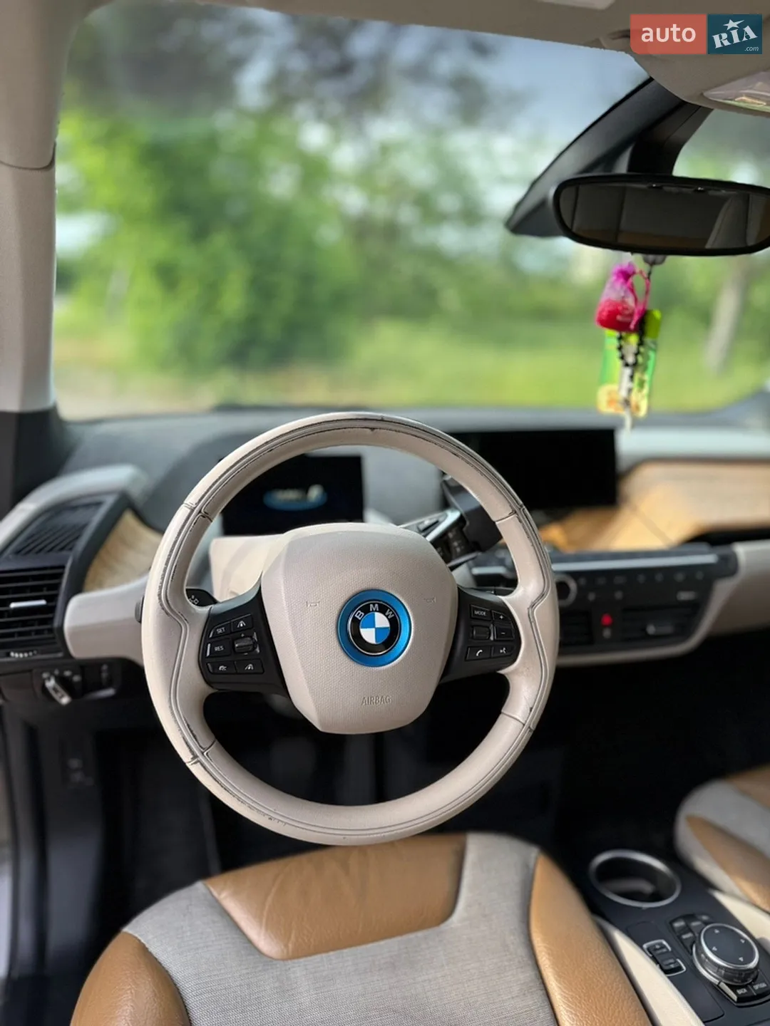 2016 BMW i3 - мініатюра 13