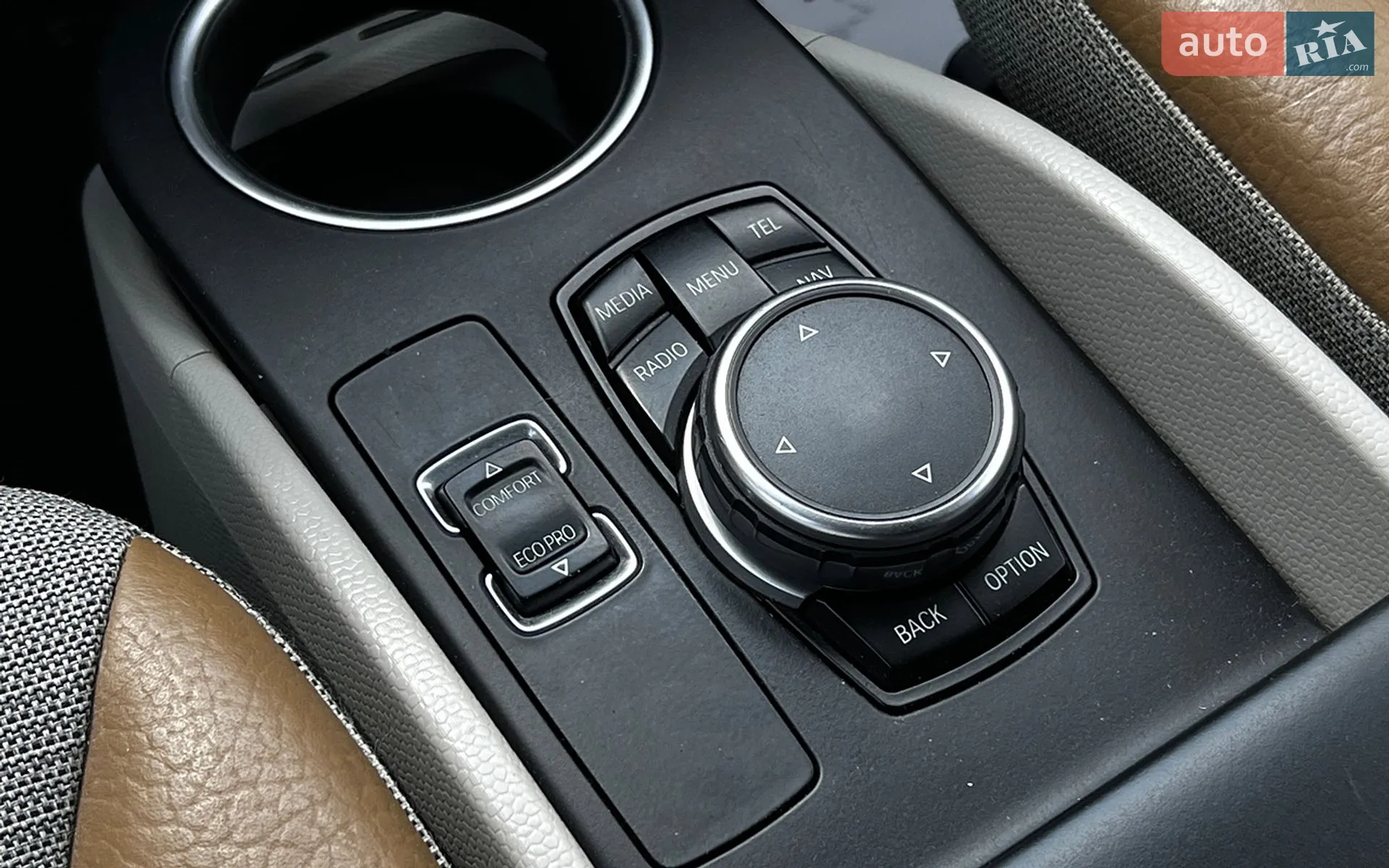 2015 BMW i3 - мініатюра 15