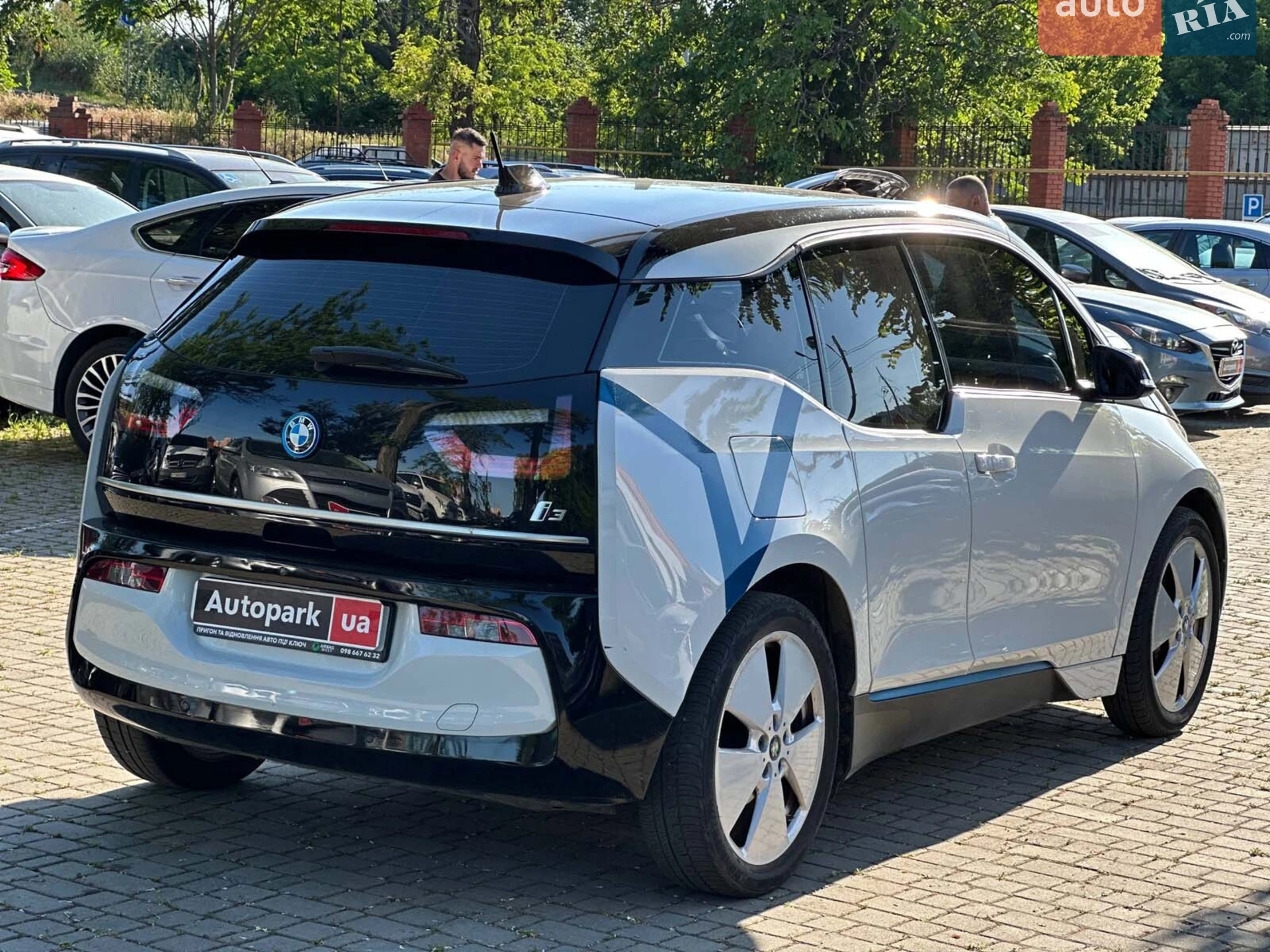 2021 BMW i3 - мініатюра 9