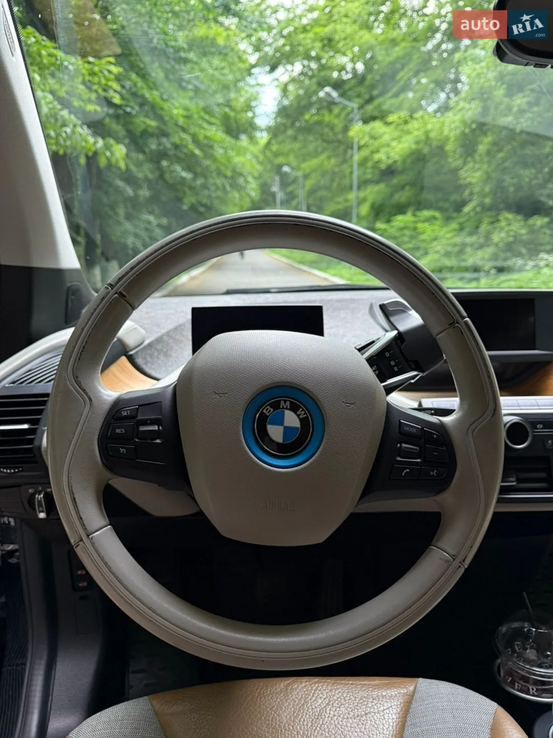 2016 BMW i3 - мініатюра 5