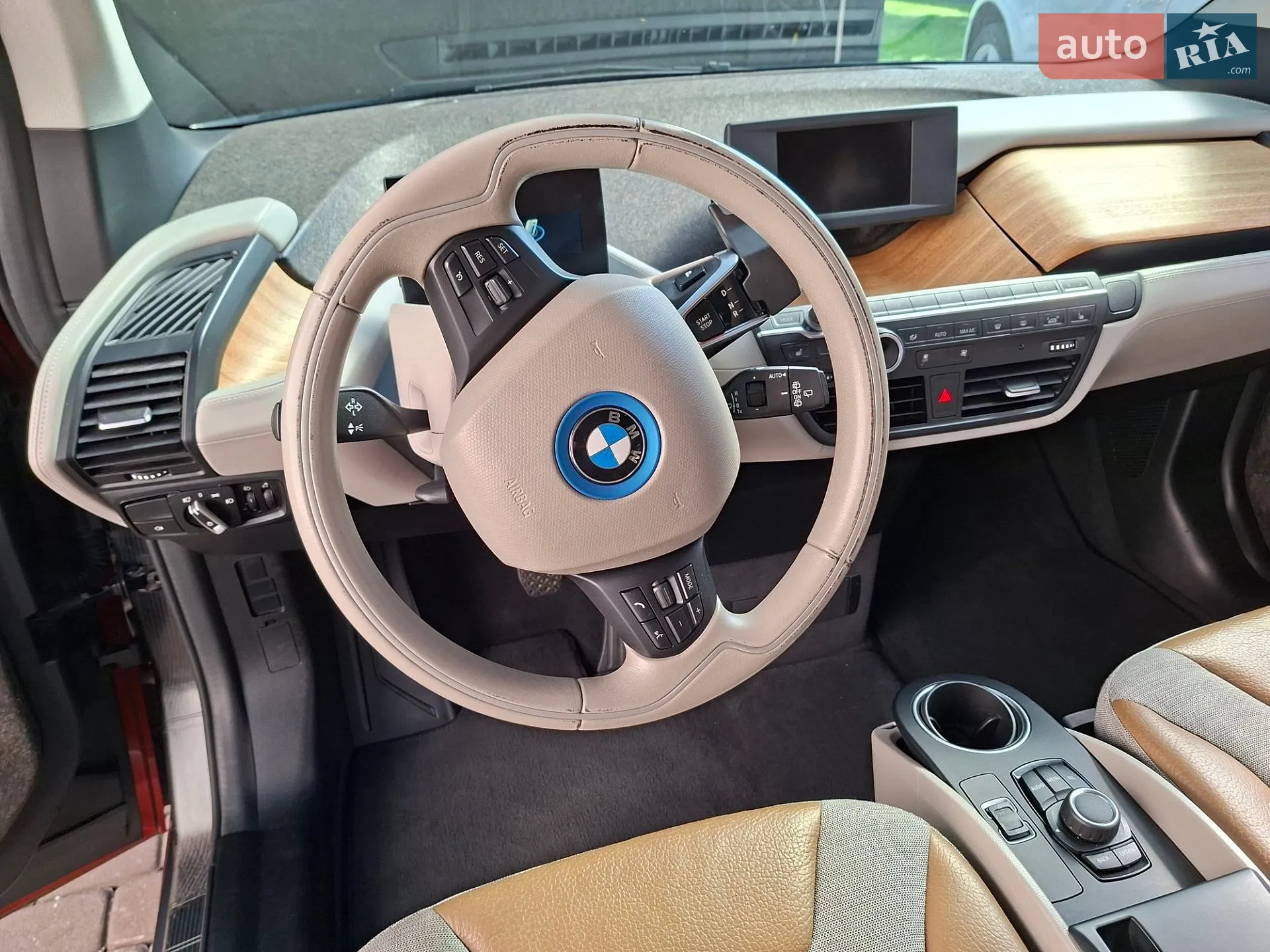 2015 BMW i3 - мініатюра 26