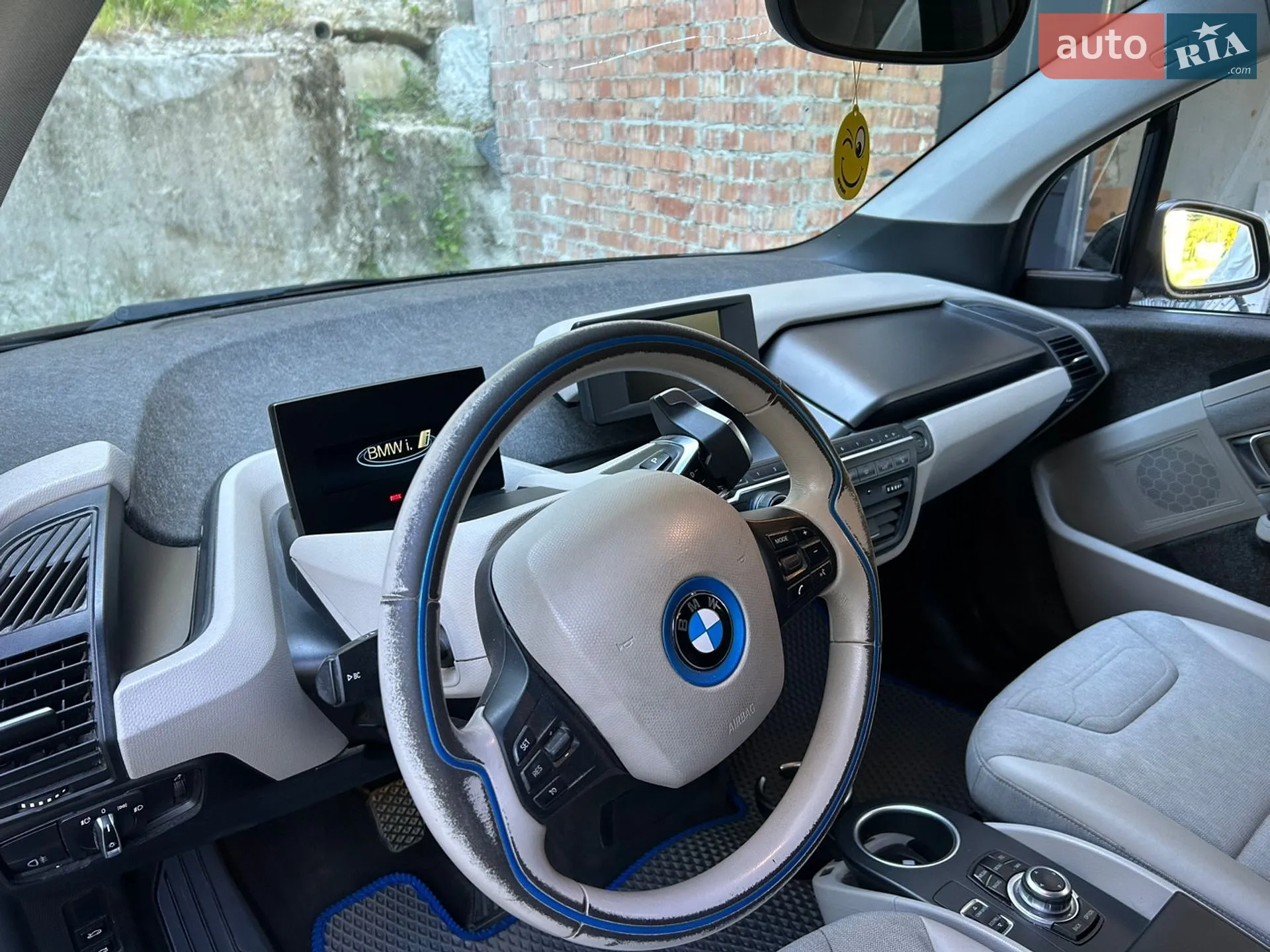 2015 BMW i3 - мініатюра 16