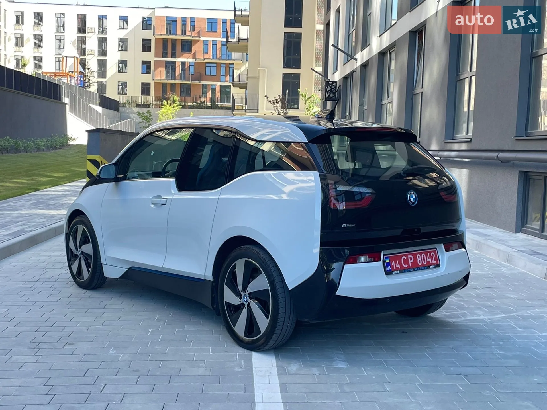 2014 BMW i3 - мініатюра 15