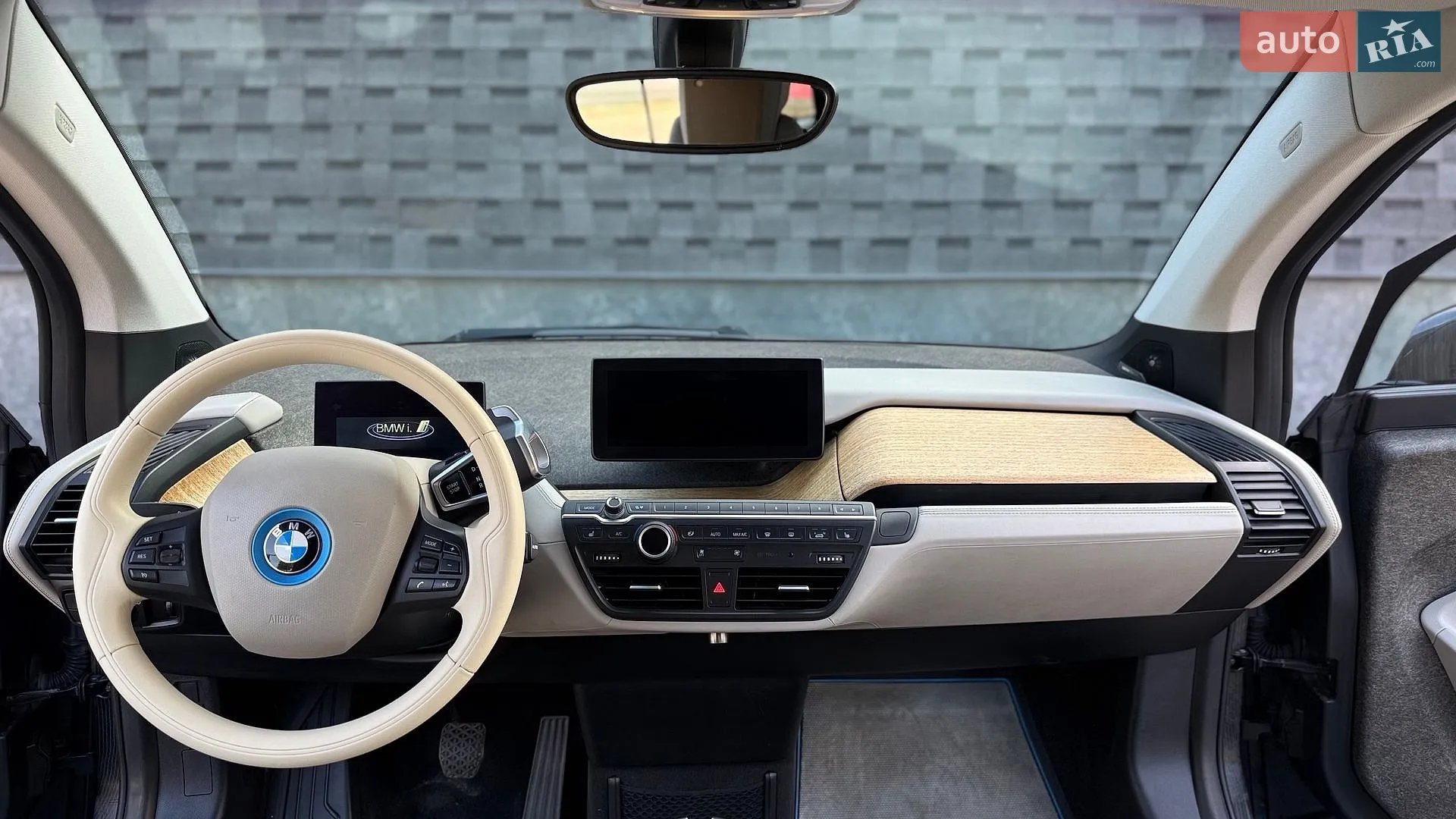 2014 BMW i3 - мініатюра 23