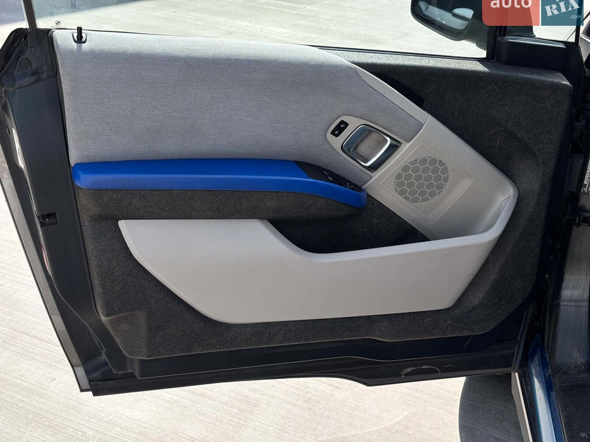 2015 BMW i3 - мініатюра 14
