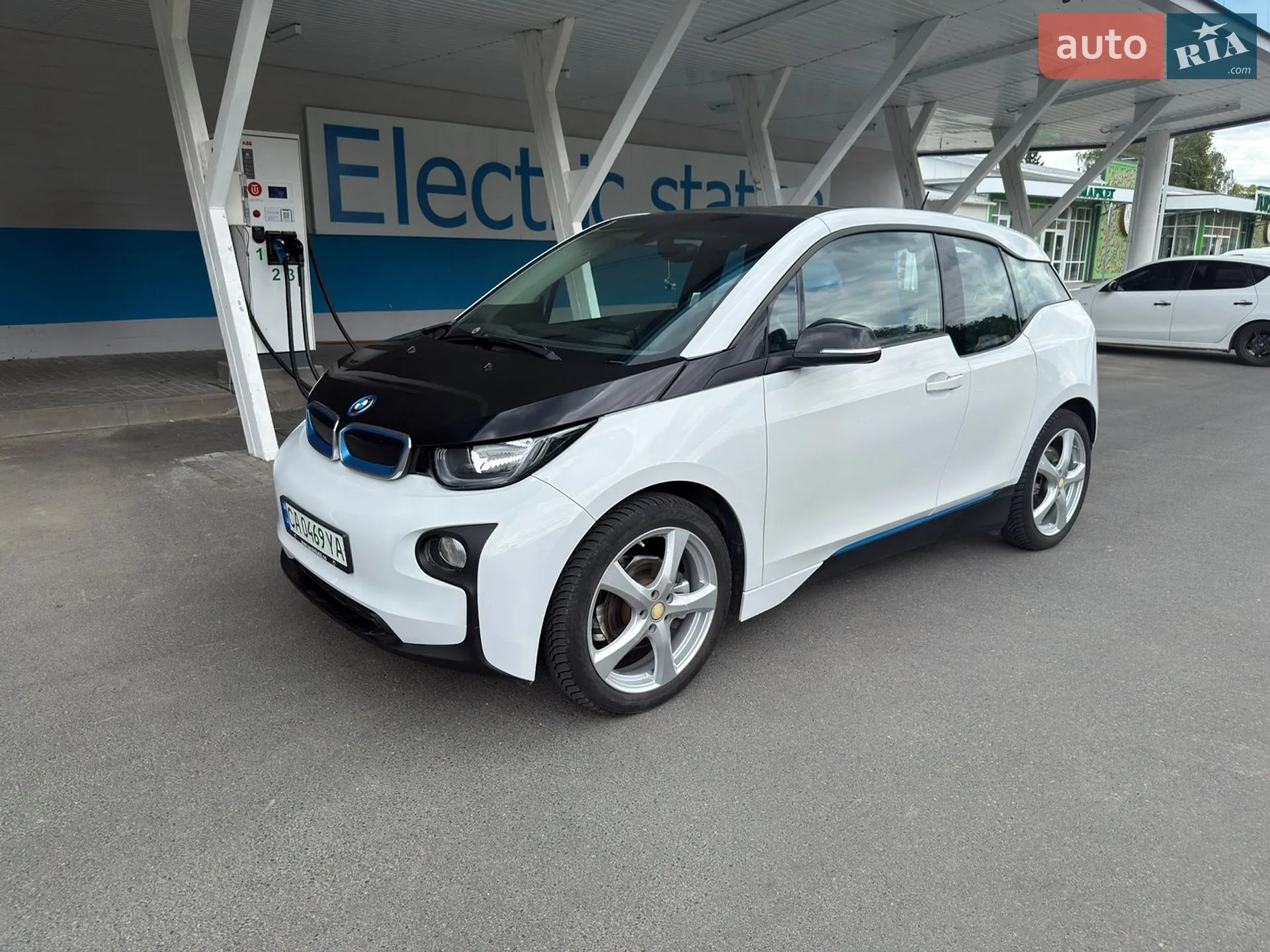 2016 BMW i3 - мініатюра 11