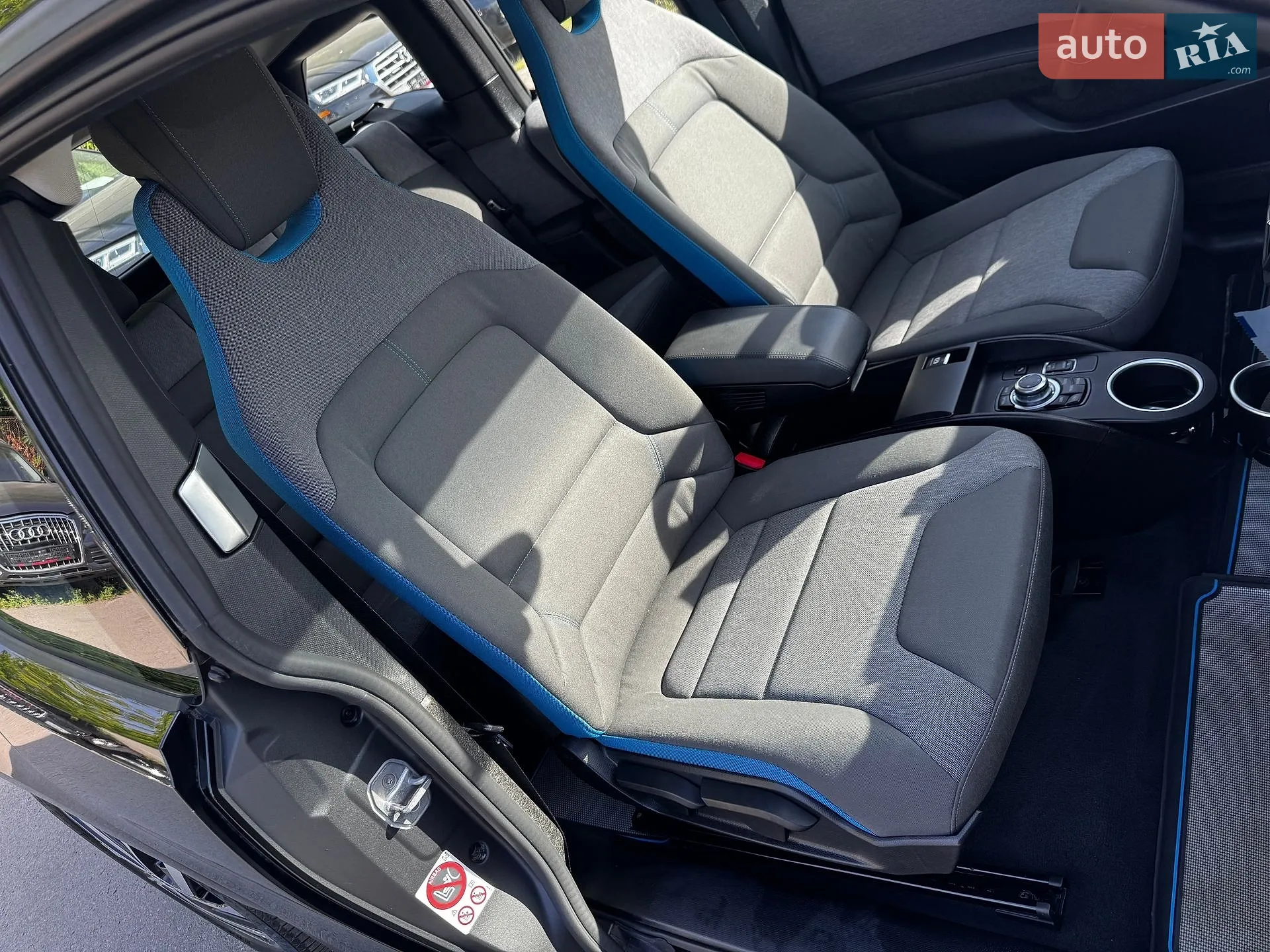 2016 BMW i3 - мініатюра 15