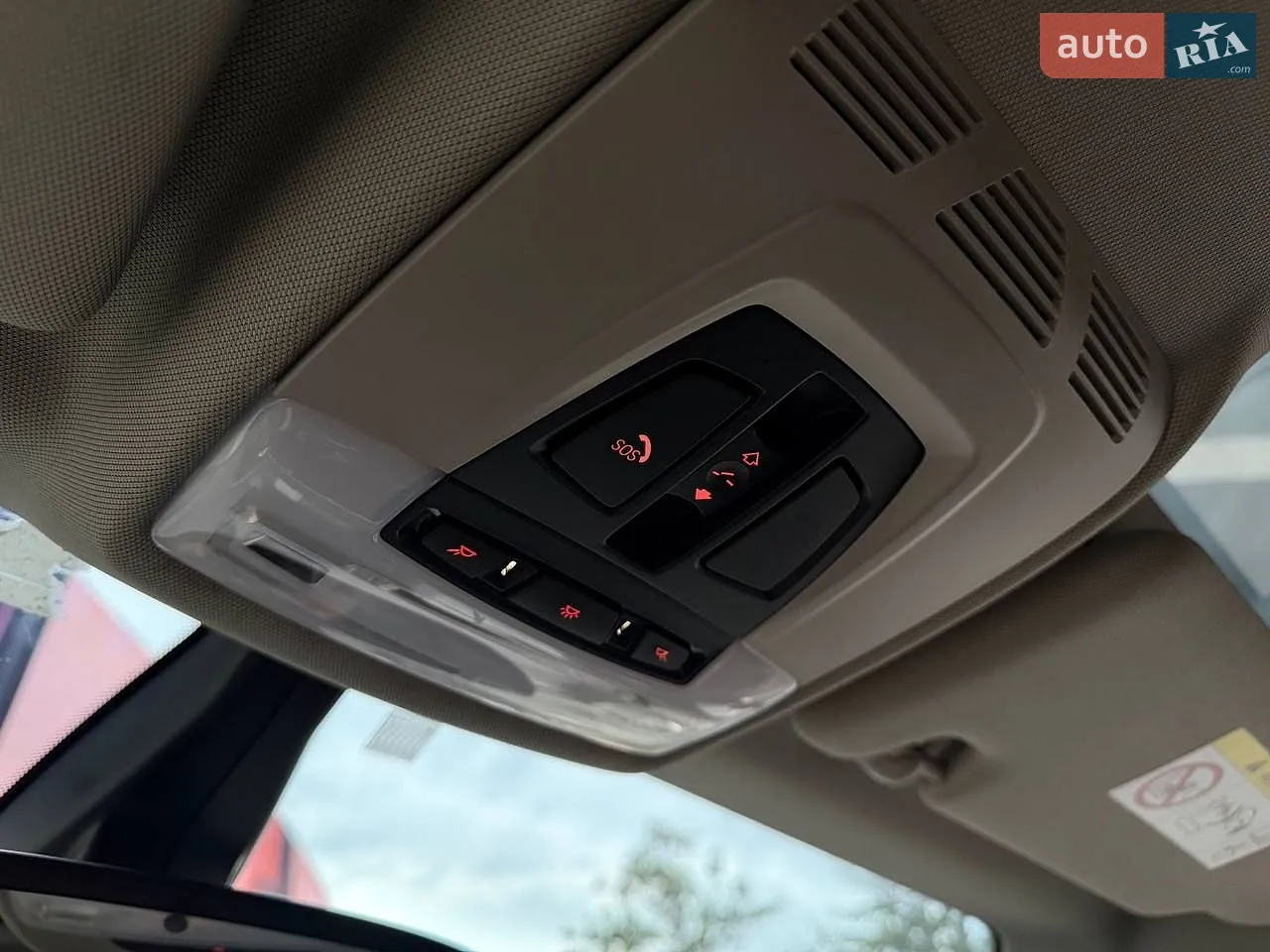 2016 BMW i3 - мініатюра 23