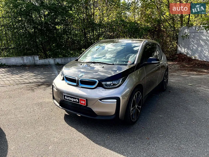 BMW I3