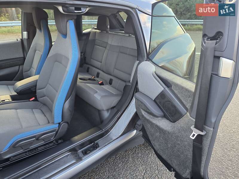 Хэтчбек BMW i3S 2017 в Ковеле