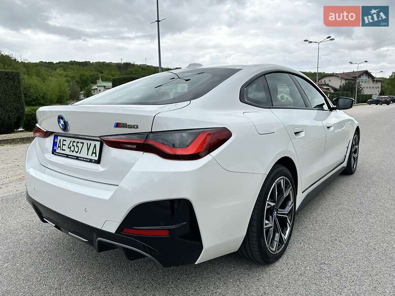Купе BMW i4 2022 в Дніпрі