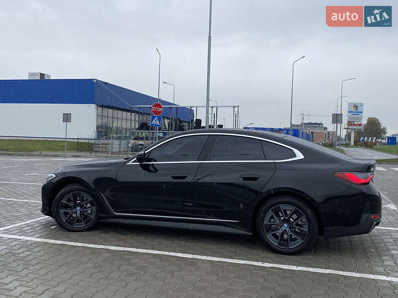 Купе BMW i4 2023 в Львове