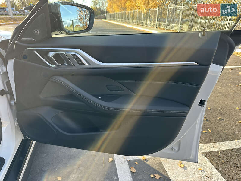 Купе BMW i4 2023 в Киеве