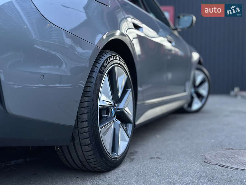 Купе BMW i4 2023 в Києві