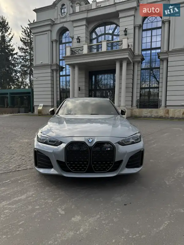 BMW i4