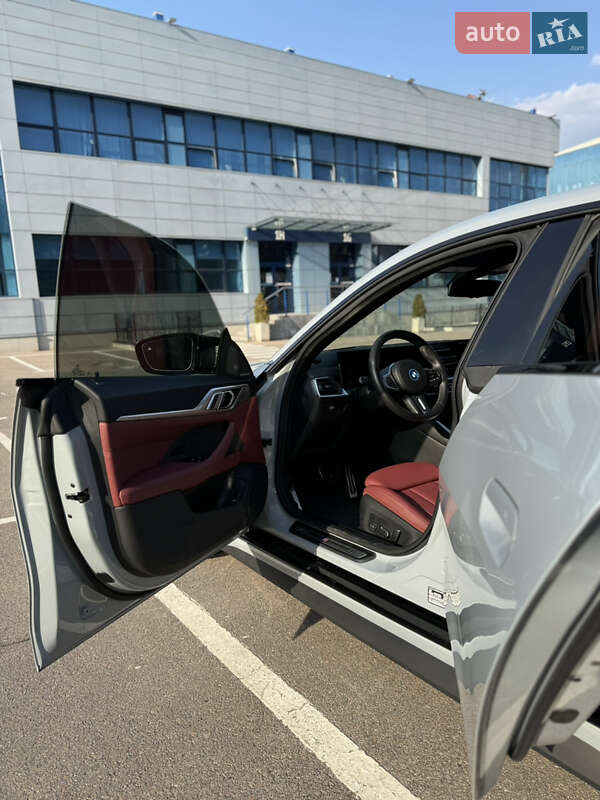Купе BMW i4 2023 в Киеве