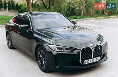 Купе BMW i4 2022 в 