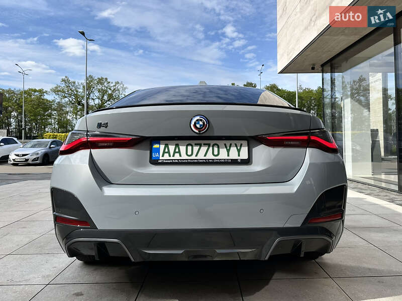 Купе BMW i4 2022 в Києві