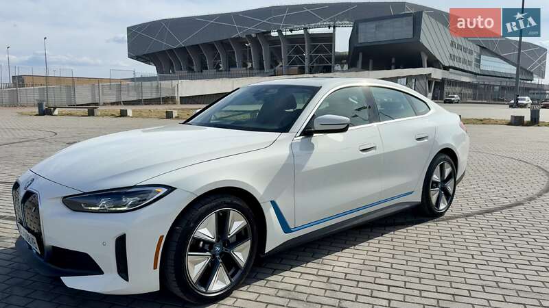 Купе BMW i4 2023 в Львові