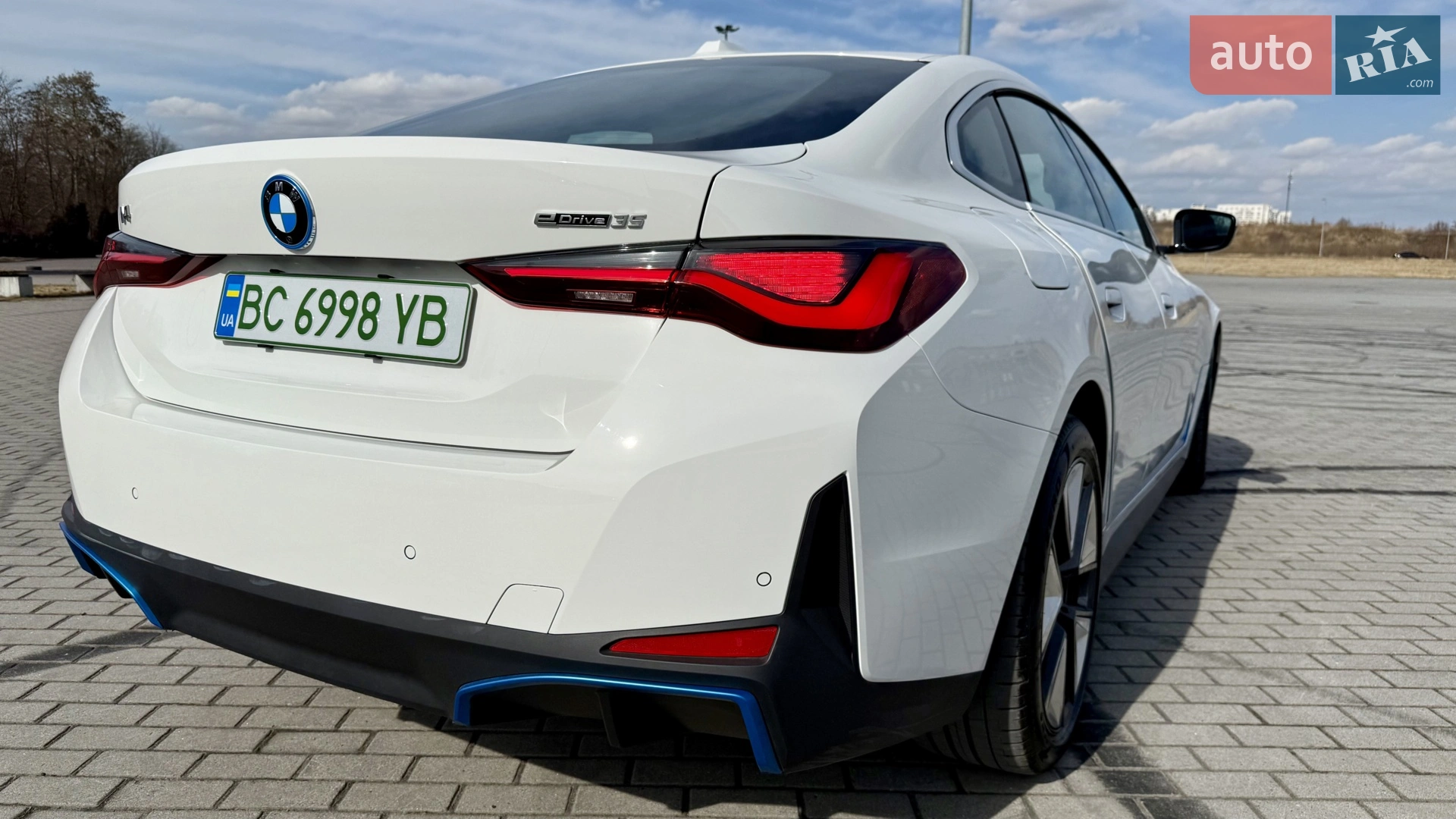2023 BMW i4 - мініатюра 6