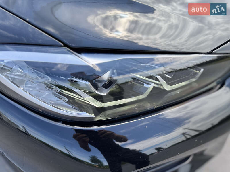 Купе BMW i4 2023 в Иршаве