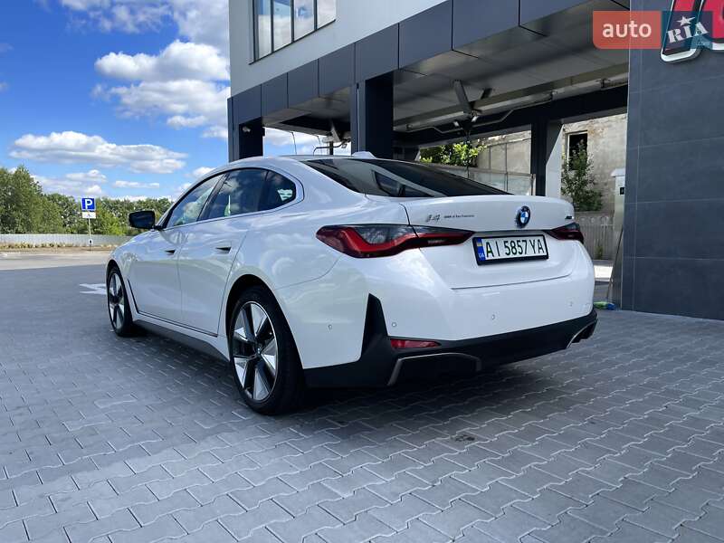Купе BMW i4 2022 в Киеве